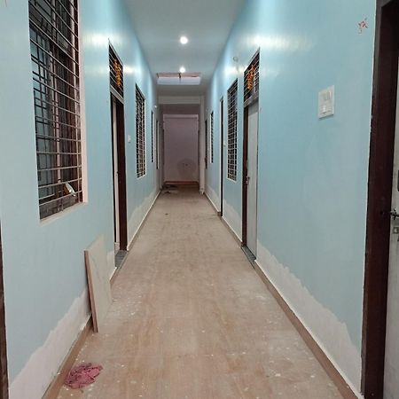 Radiant Hotel Sangam Prayagraj Bagian luar foto